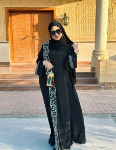ARBIC WOMEN ABAYA -عباية خط عربى